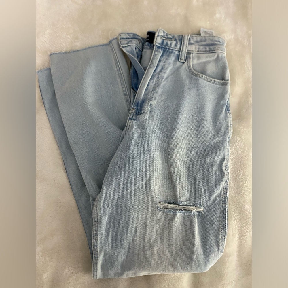 Hollister Ripped Mom Jeans